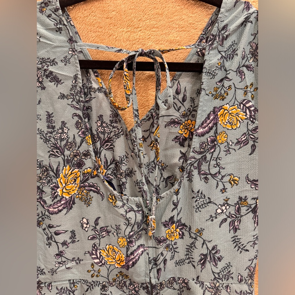 Romper - Picture 3 of 5